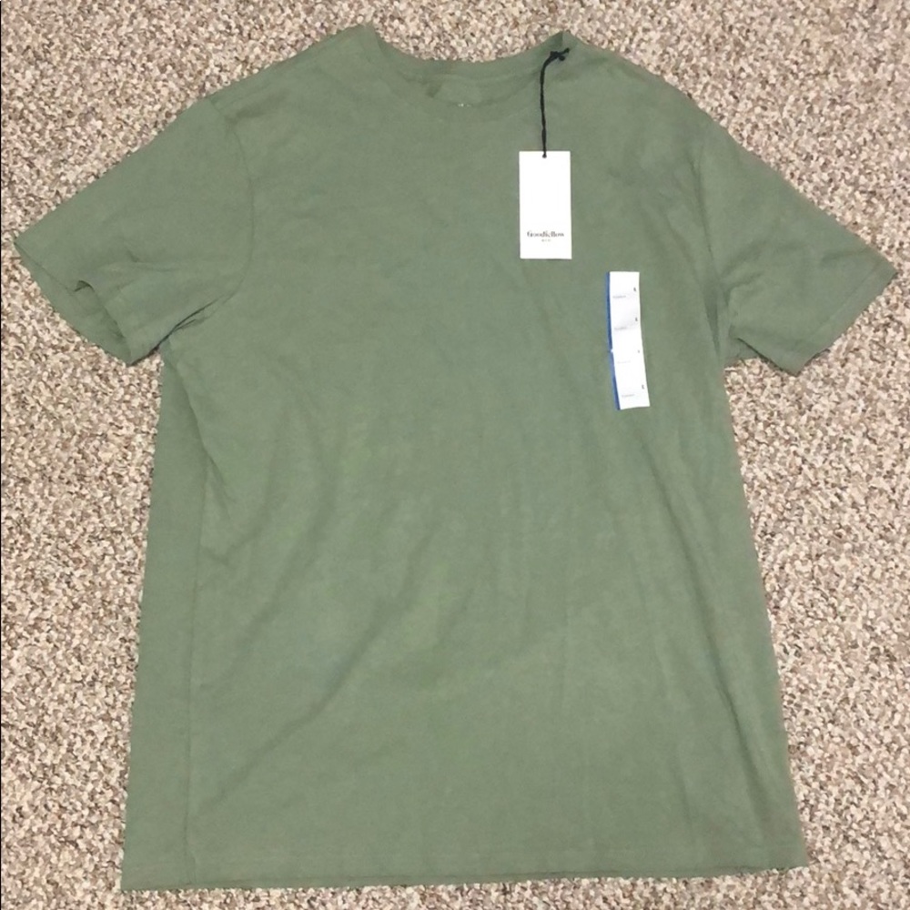 Men’s t shirt.